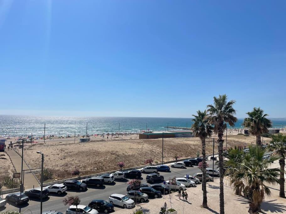 The View Costa Caparica Apartment Costa da Caparica Exterior photo